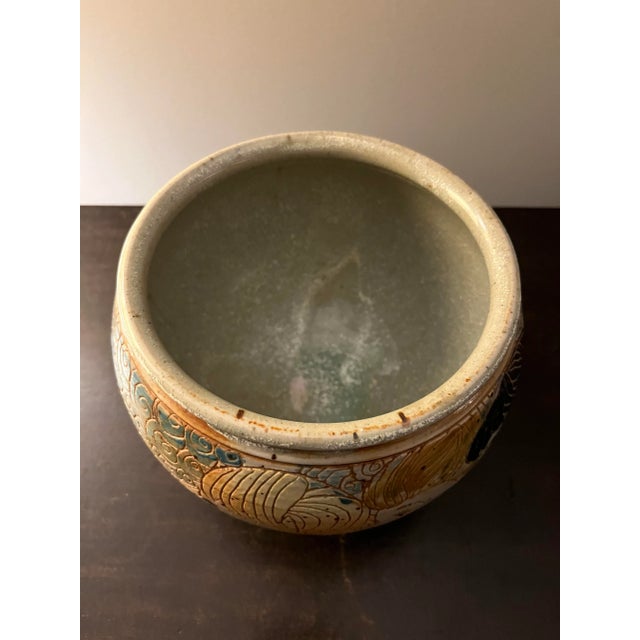Beige 1970s Willam C. Alexander Terra Sigillata Studio Pottery Bowl With Images of Children, Signed For Sale - Image 8 of 11