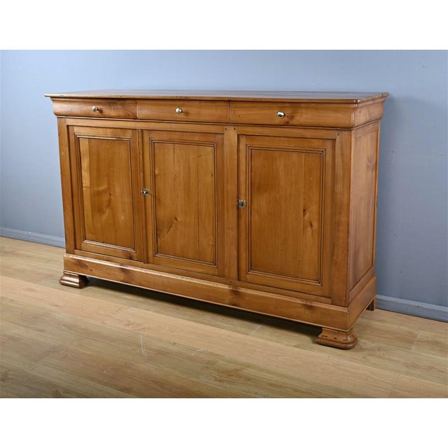 Louis-Philippe Style Sideboard in Cherrywood, 1800s For Sale - Image 3 of 18