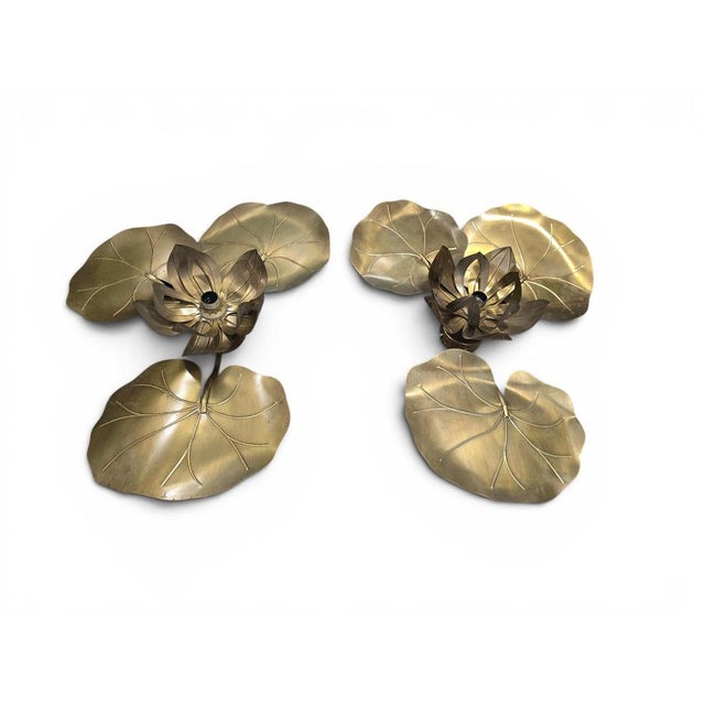 Gilt Brass Lotus Leaf Wall Sconce in the style of Maison Jansen, 1970s For Sale - Image 3 of 9