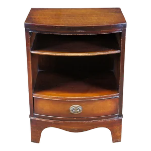 1940s Antique Duncan Phyfe Mahogany Tiered Nightstand End Side Accent Table