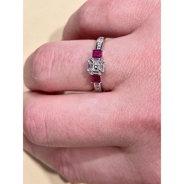 0.70 Ct Natural Ruby & 0.75 Ct Diamond 18 Karat White Gold Cocktail Ring For Sale - Image 9 of 18