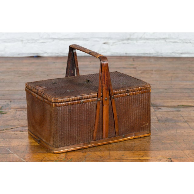 Chinese Early 20th Century Rattan Lunch Box with Tripartite Bamboo Handle For Sale - Image 10 of 13