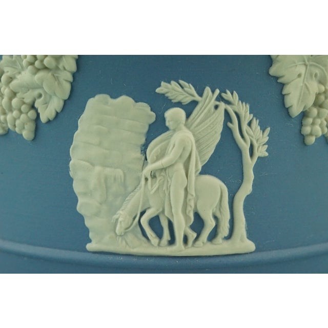 Neoclassical Cachepot Vase in Blue Jasperware with Classical Scenes from Wedgwood, Staffordshire, England, 1920s For Sale - Image 18 of 18