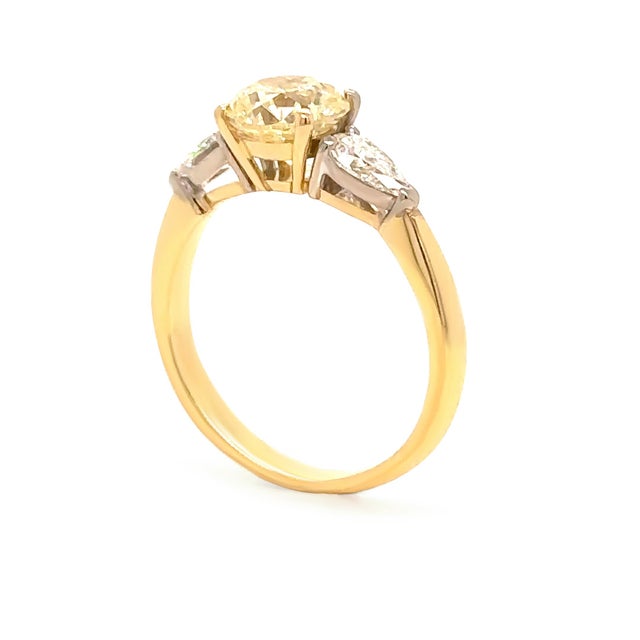 Dcla 18ct Yellow & White Gold Diamond Engagement Ring 1.79ct 3.64g, Size 6 For Sale - Image 6 of 10