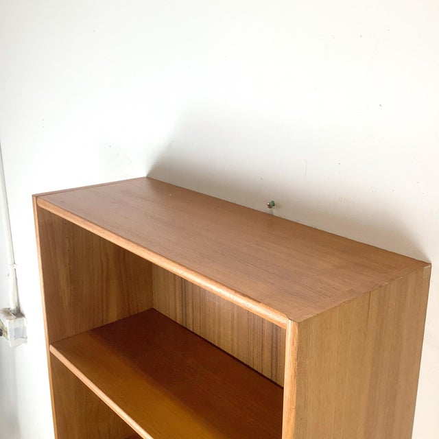 Wood Scandinavian Modern Teak Open Bookcase Display Shelving Unit For Sale - Image 7 of 17
