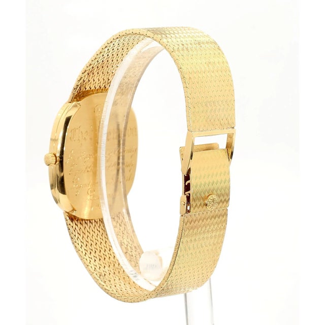 Patek Philippe Patek Philippe Grand Ellipse Circa 1980 in 18k Yellow Gold With Ivory Dial For Sale - Image 4 of 7