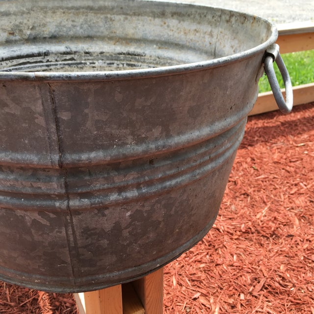 Vintage Rustic Galvanized Wash Tub Basin Bin Chairish