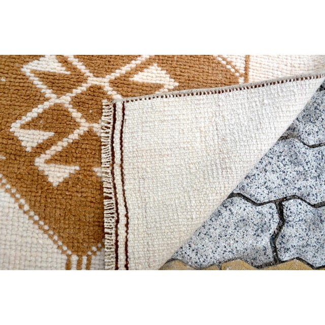 Madallion Turkish White Floor Rug For Sale - Image 4 of 11