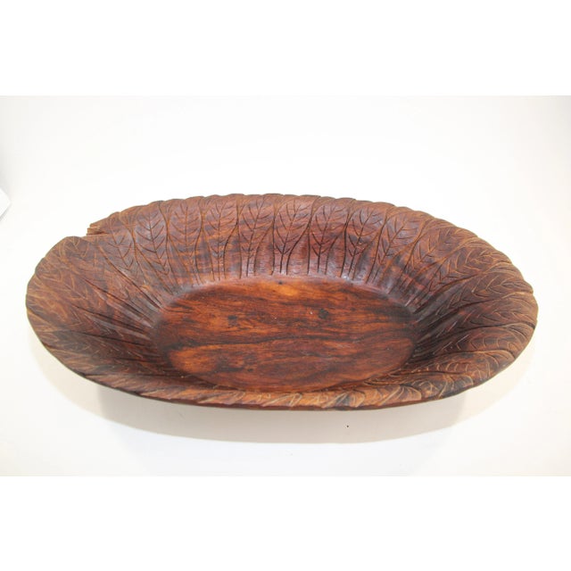 1950s Large Hand-Carved Tribal Wooden Bowl from the Batak of Sumatra For Sale - Image 5 of 13