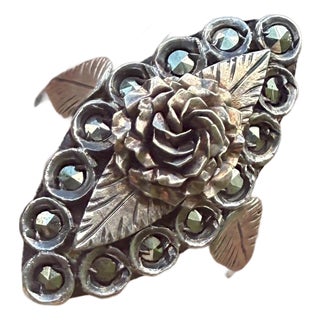 Vintage 1930s Art Deco 900 Silver Marcasite Dimensional Rose Ring, Size 6.75 For Sale