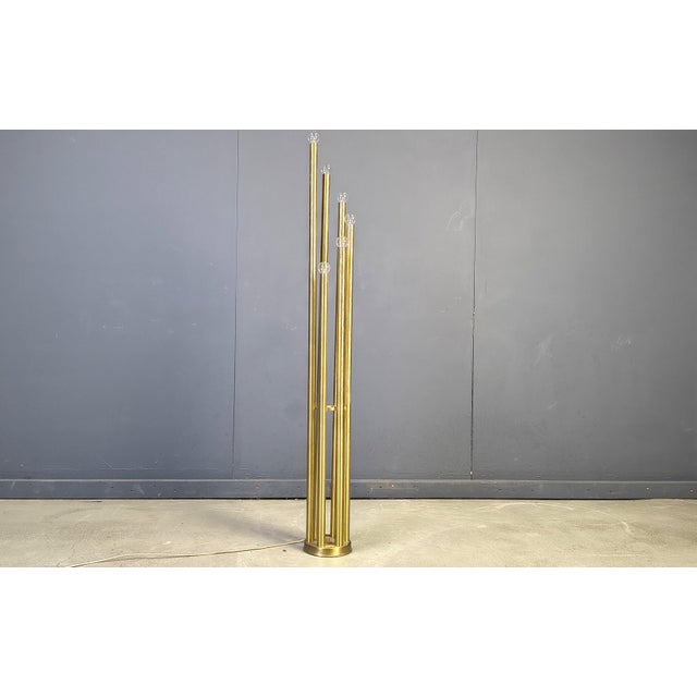 Vintage tubular brass floor lamp. Striking floor lamp with multi level lightpoints. (6 lightpoints) very much in the style...