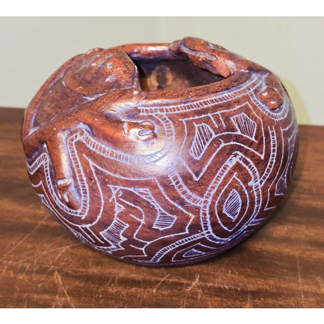 Folk Art Reis Pará Brazilian Marajoara‑Style Carved Ceramic Pot For Sale - Image 3 of 9