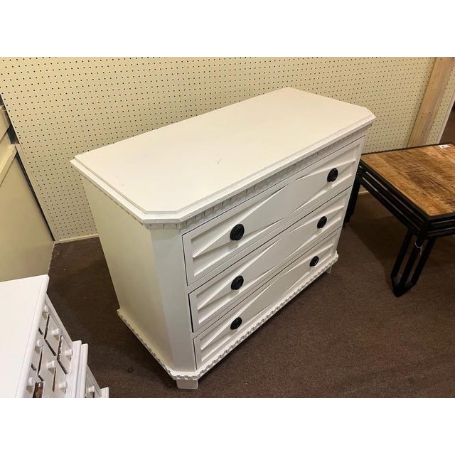 Marquise 3-Drawer Cream Dresser For Sale - Image 4 of 8