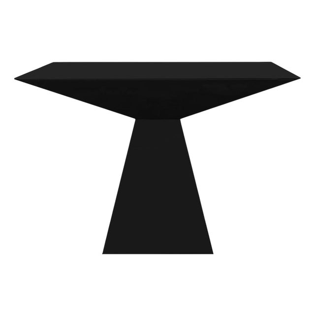 Desfase Dining Table in Black Lacquer by Moanne For Sale