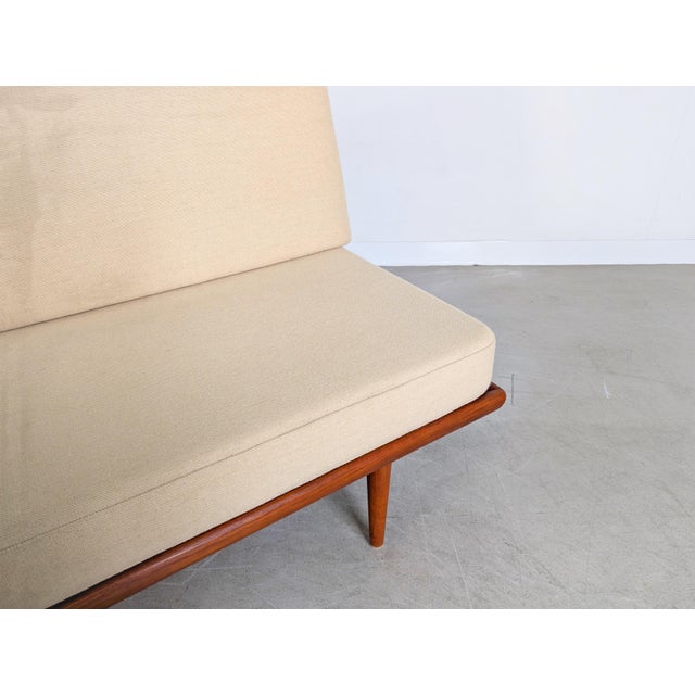 Daybed Sofa by Peter Hvidt & Orla Mølgaard-Nielsen for France & Søn For Sale - Image 6 of 12