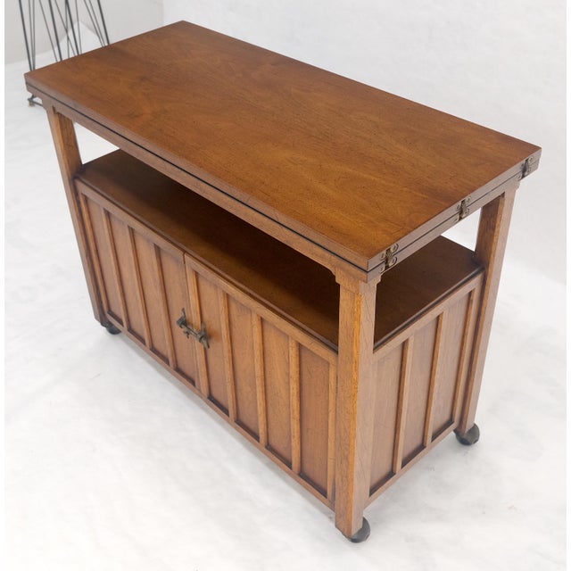 Flip Top Mid Century Modern Serving Cart Two Doors Compartment on Wheels MINT For Sale - Image 16 of 17