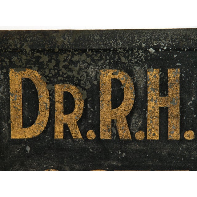 Antique 19th Century Gold Leaf Medical Doctor Architectural Sign For Sale - Image 4 of 6