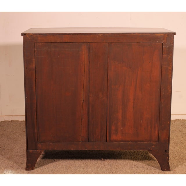 Tan Bombé Chest of Drawers in Mahogany, 1800s For Sale - Image 8 of 14