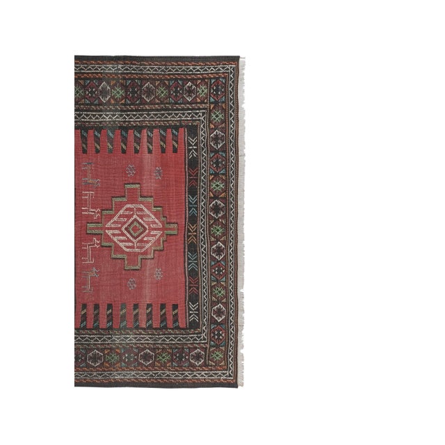 Mid-Century Modern 1960s Vintage Animal Turkish Soumac Kilim Rug 3'6'' X 6'1'' For Sale - Image 3 of 13