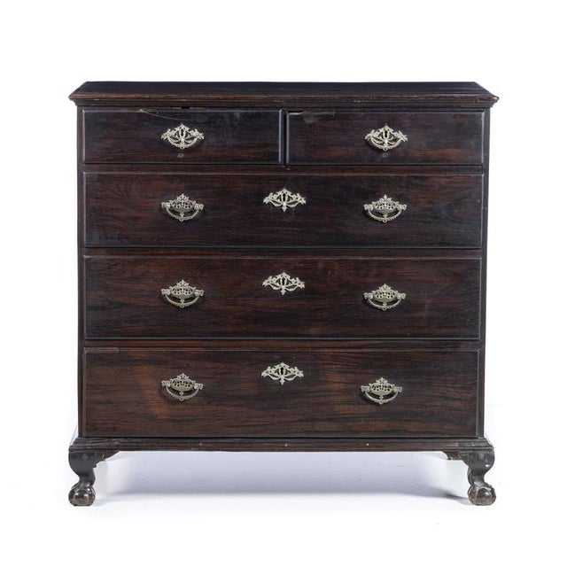 Quenn Mary Chest of Drawers, 18th Century For Sale - Image 6 of 6