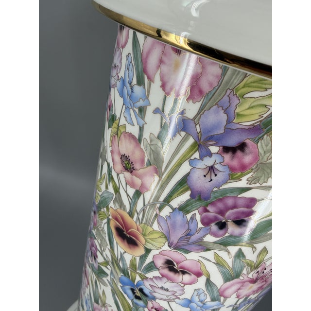 Ceramic 24 Karat Gold-Gilded Ceramic Plant Stand with Floral Chintz Pattern from Austrolux, Austria, 1980s For Sale - Image 7 of 16