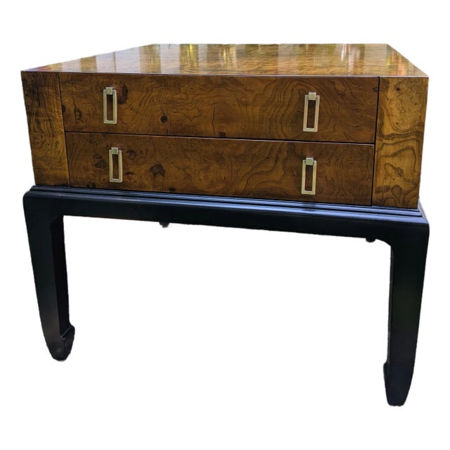 Hekman Furniture Burlwood Asian Ming Style Side End Accent Occasional Cocktail Table For Sale