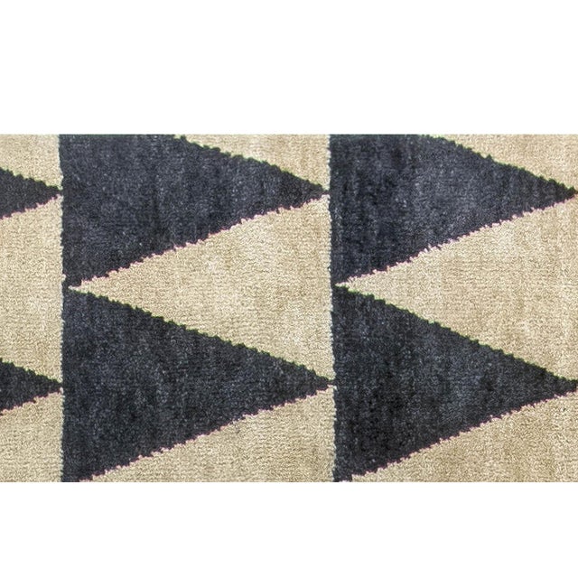 Art Deco-Inspired Hand-Knotted Silk & Wool Runner by Doris Leslie Blau For Sale - Image 4 of 6