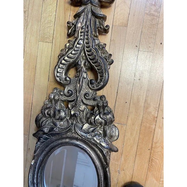 Set of 2 Long Carved Antiqued Gold and Silver Mirrors For Sale In New York - Image 6 of 12