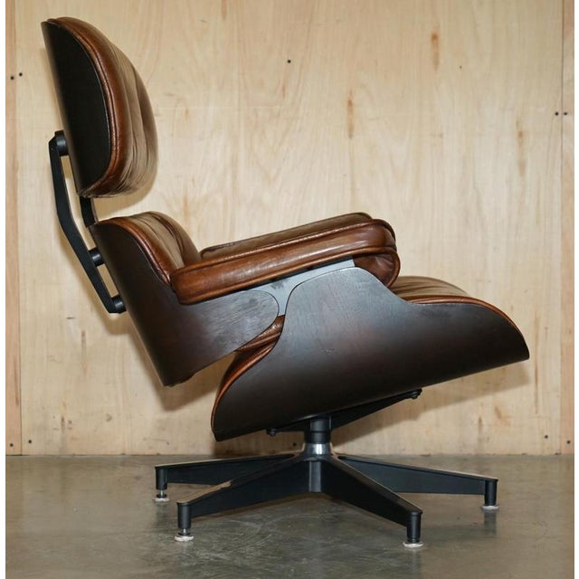 Set of Brown Leather Lounge Chair and Ottoman with Bentwood Frame For Sale - Image 11 of 18