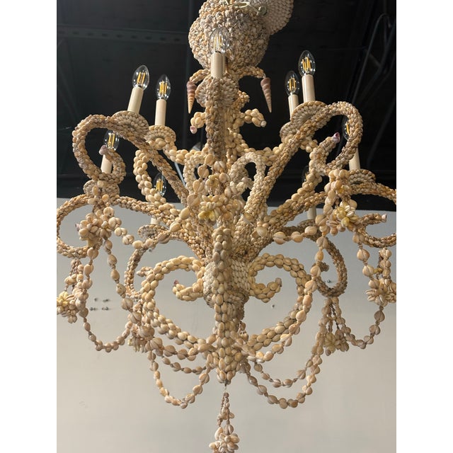 Hollywood Regency Vintage Coastal Shell Seashell Encrusted Coastal Palm Beach 12 Light Chandelier For Sale - Image 3 of 12