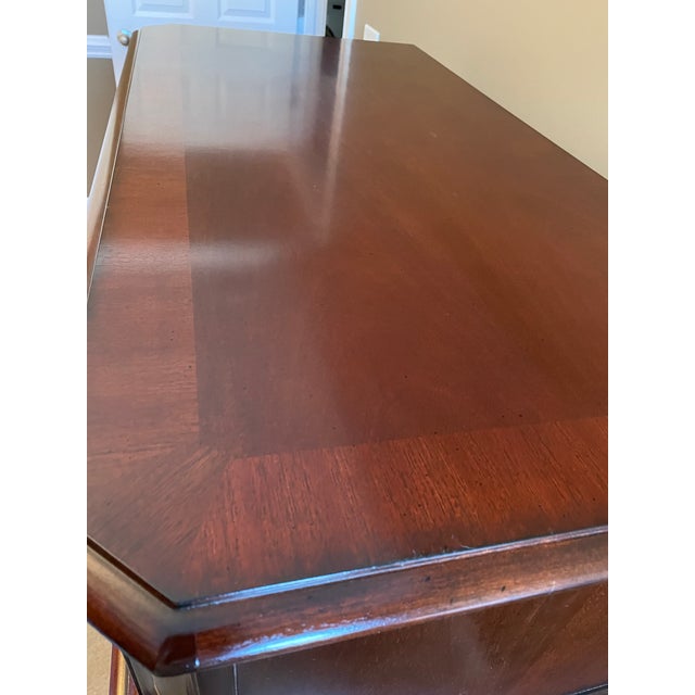 Traditional Ffdm Bachelor's Chest of Drawers For Sale - Image 3 of 13