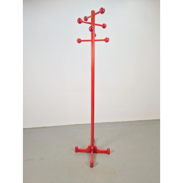 1970s Vintage Red Stained Beech Coat Rack with Balls, 1970s For Sale - Image 5 of 9