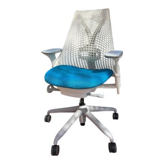 Herman Miller Sayl Chair Berry Blue For Sale