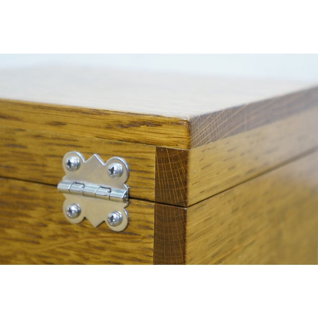 Vintage Walt D Richard Quartered Oak Felt Lined Trinket Keepsake Box 7" For Sale - Image 11 of 13