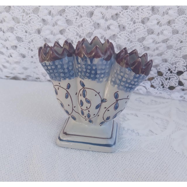 Late 20th Century ​Miniature Hand-Painted Portuguese Faience Tulipiere With Rooster Motif For Sale - Image 4 of 6