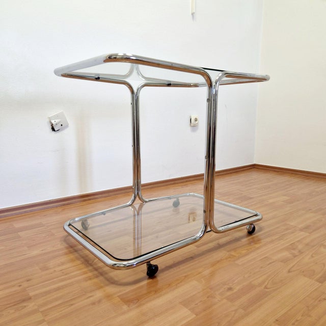 Mid-Century Modern Chrome and Glass Bar Cart, Italy, 1960s For Sale - Image 9 of 14