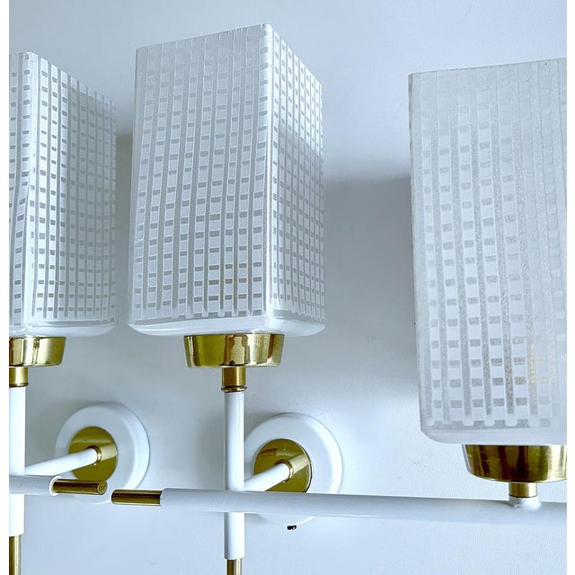 Mid-Century Modern French Glass Sconces, 1960s, Set of 2 For Sale - Image 15 of 18