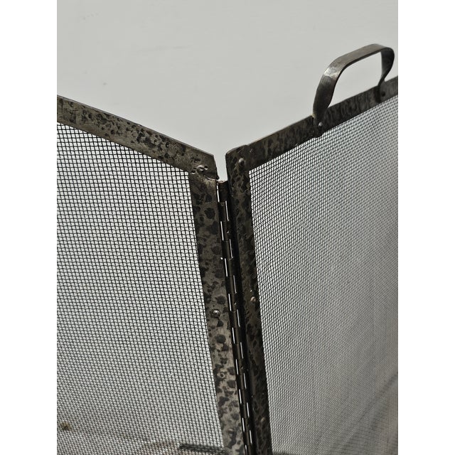 Early 20th Century Hammered Iron and Wire Mesh Trifold Fireplace Screen For Sale - Image 13 of 13