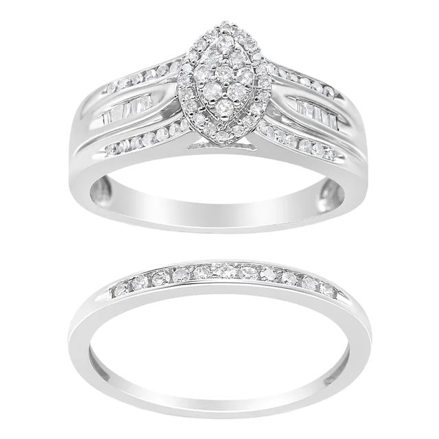 .925 Sterling Silver 1/2 Cttw Round and Baguette-Cut Diamond Engagement Bridal Set - Size 9 For Sale