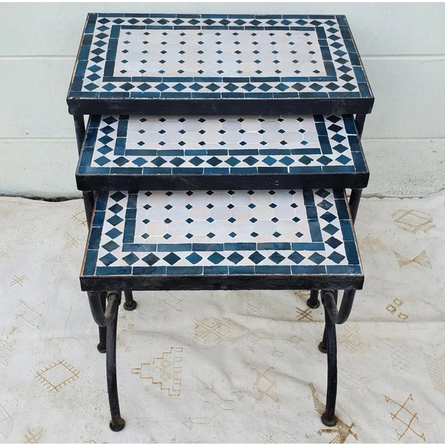 White and Petrol Blue Moroccan Mosaic Nesting Tables - Set of 3 For Sale In Orlando - Image 6 of 6