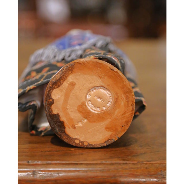 Set of Eight Mid-Century French Santons From Provence For Sale - Image 13 of 18