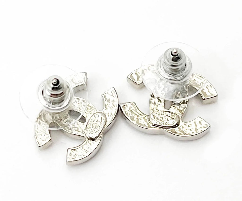 CHANEL Cc Silver crystal earrings Affordable Luxury main image 4