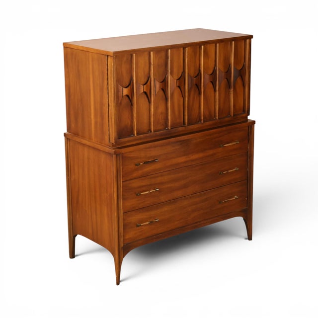 Wood Kent Coffey Perspecta Vintage Mid Century Modern Gentlemen's Highboy Dresser C. 1960s For Sale - Image 7 of 16