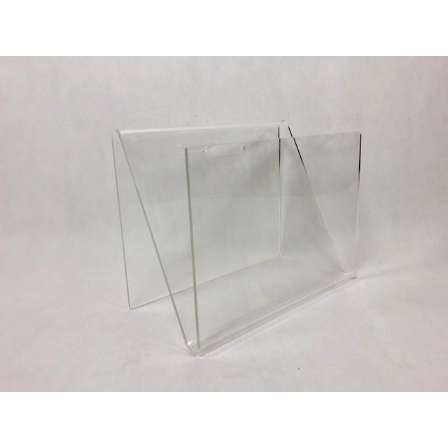 Acrylic Glass Magazine Rack, 1970s, in Very Good conditions. Designed 1960 to 1969