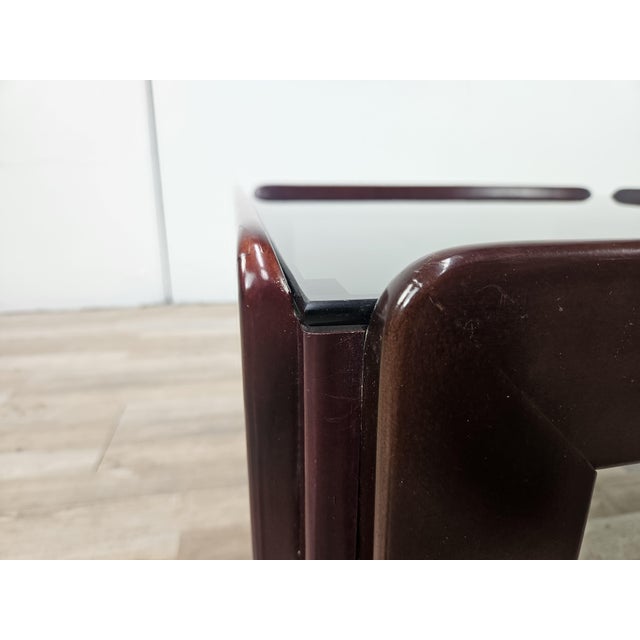 Coffee Table with Smoked Glass attributed to Afra and Tobia Scarpa for Cassina, 1960s For Sale - Image 15 of 18