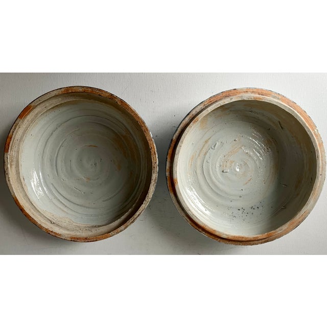 Antique Chinese Ming Blue & White 9" Porcelain Box For Sale In New York - Image 6 of 9