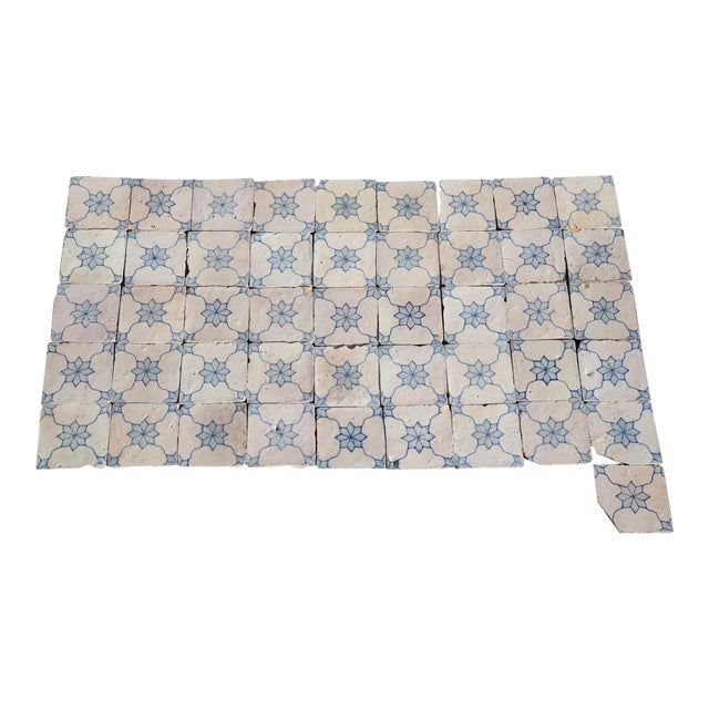 Antique 18th Century Set of 46 Portuguese Tiles Rare Floral Baroque Pattern For Sale
