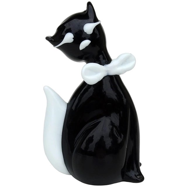 Glass Murano Icet Signed Tuxedo Kitty Cat Paperweight Figurine Black White Vintage Art Glass Abstract Shape For Sale - Image 7 of 7