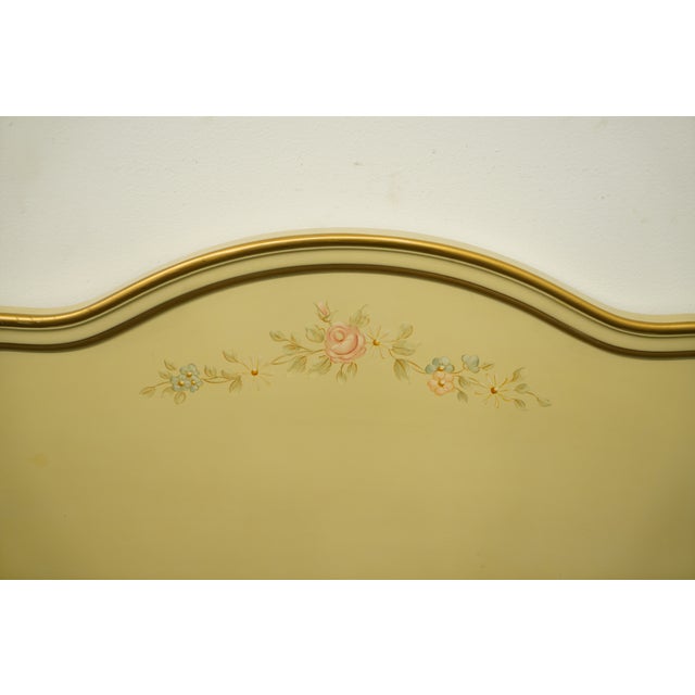 Drexel Furniture Cream / Off White Painted French Provincial Full Size