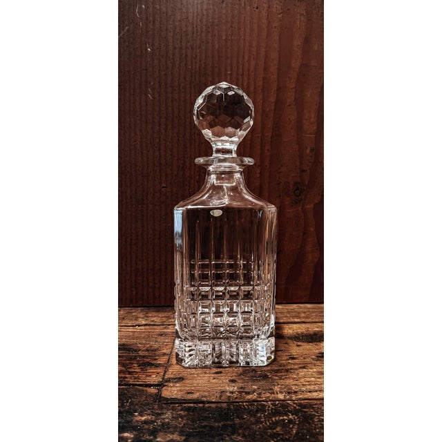 Tiffany and Co. Mid 20th Century Tiffany & Co Crystal Decanter With Stopper For Sale - Image 4 of 13